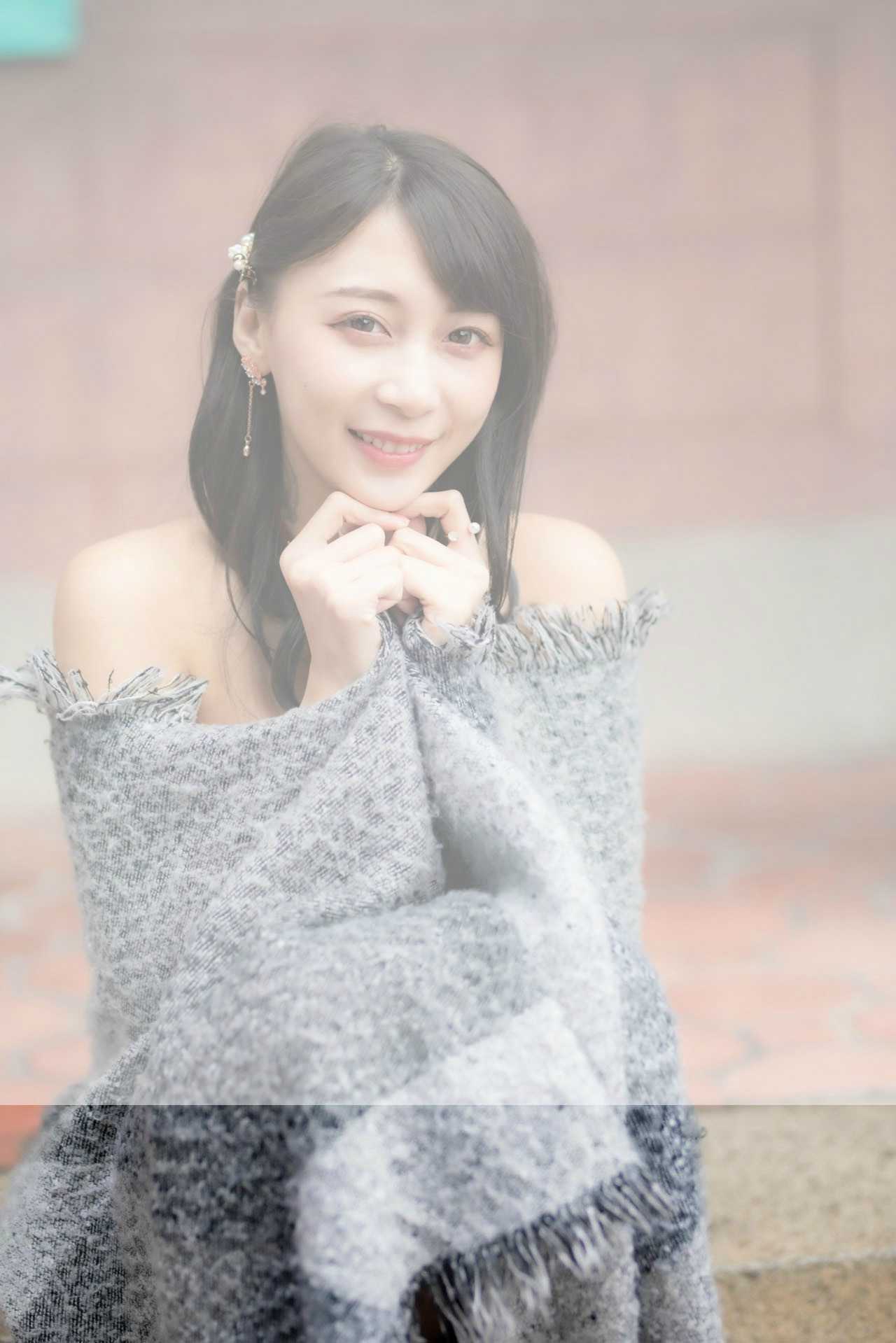 98f13708210194c-6