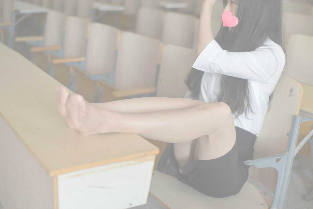 e369853df766fa4-2